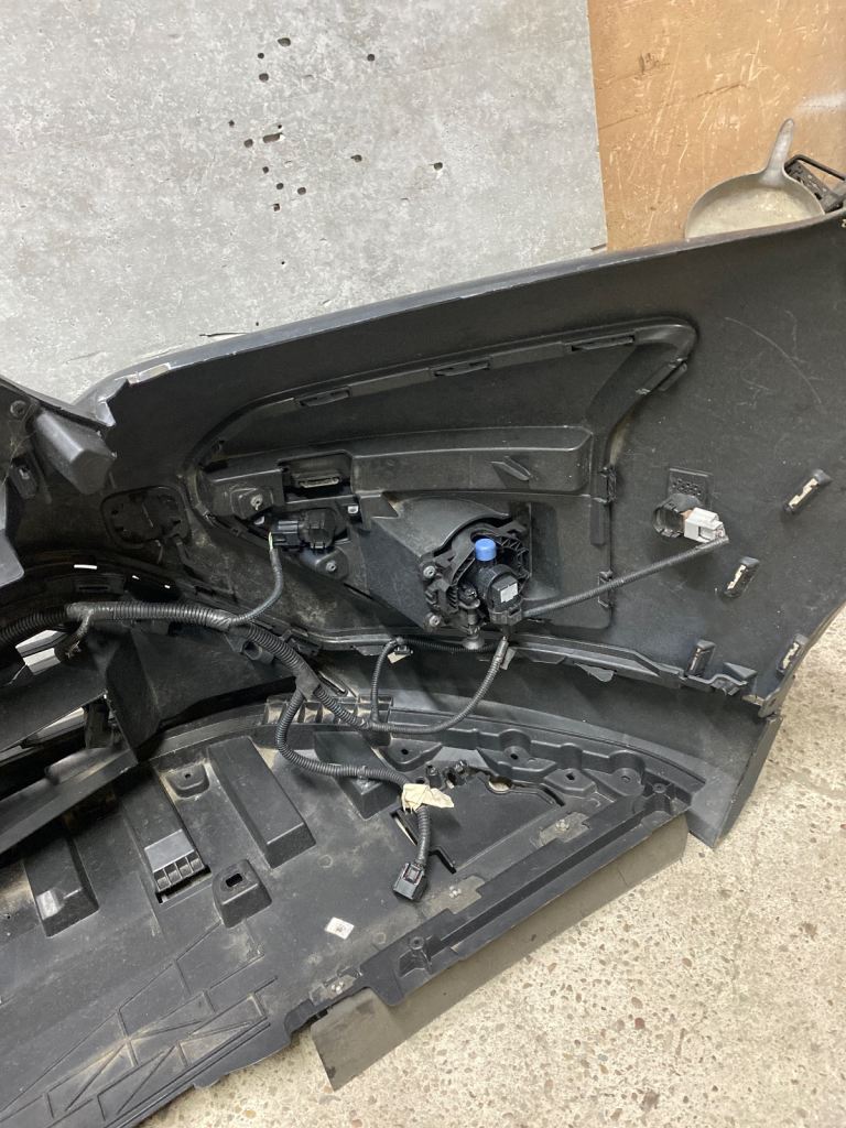 Dacia Sandero / jogger / stepway front bumper complete 2020 -2024 