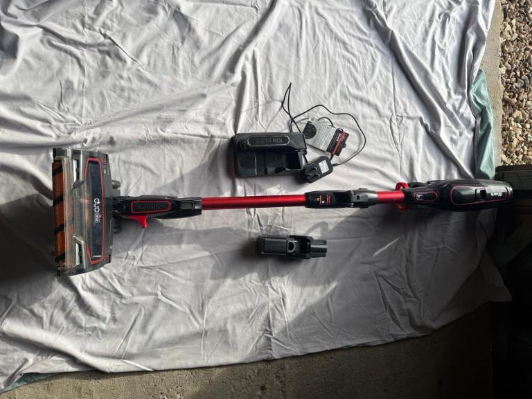 Shark vacuum cleaner 