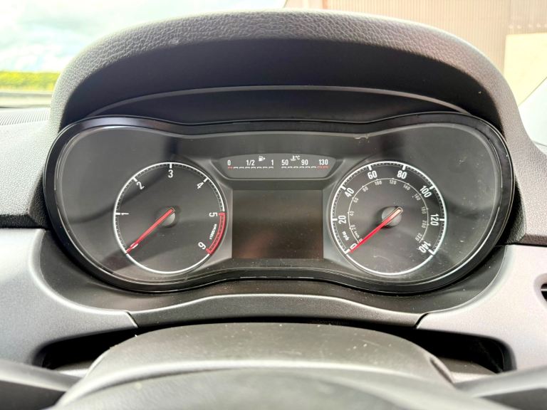 🏁 2015 Vauxhall Corsa Van 1.3 CDTi Ecoflex 75- PSVD, FSH, Bluetooth & DAB (No Vat) 🏁