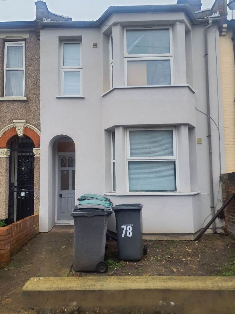 DSS ACCEPTED - Studio Flat Available in St Paul's Rd, London N17