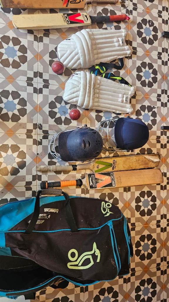 Cricket equipment for youth/kids