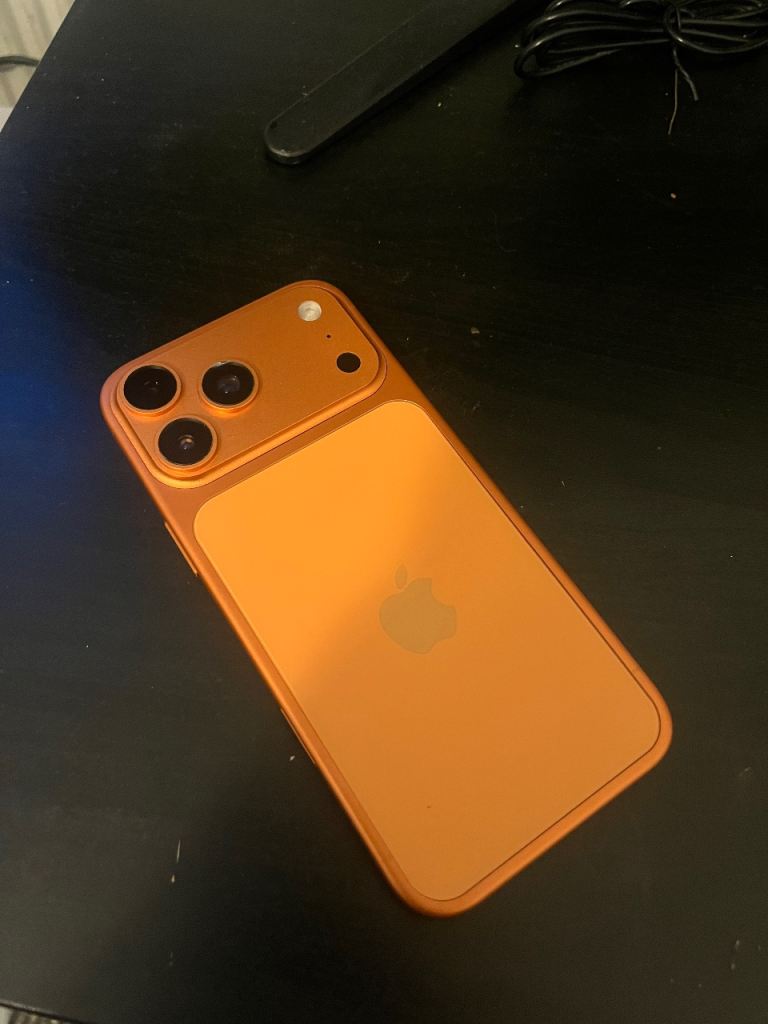 iPhone 17 Pro Max (Parts)