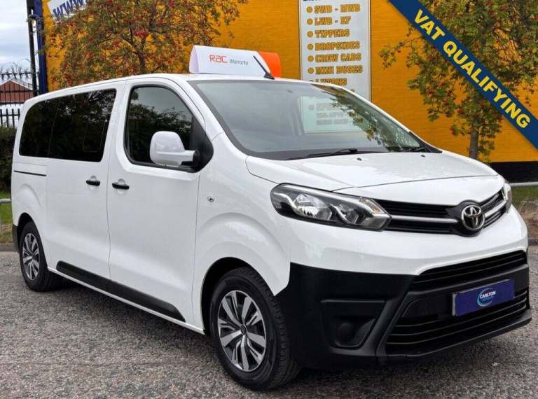 2023 Toyota PROACE CITY Verso 1.5D Combi Medium 5dr MPV DIESEL Manual