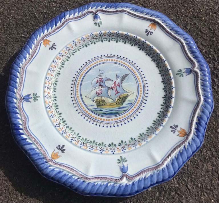 Portugal hand plated plate 