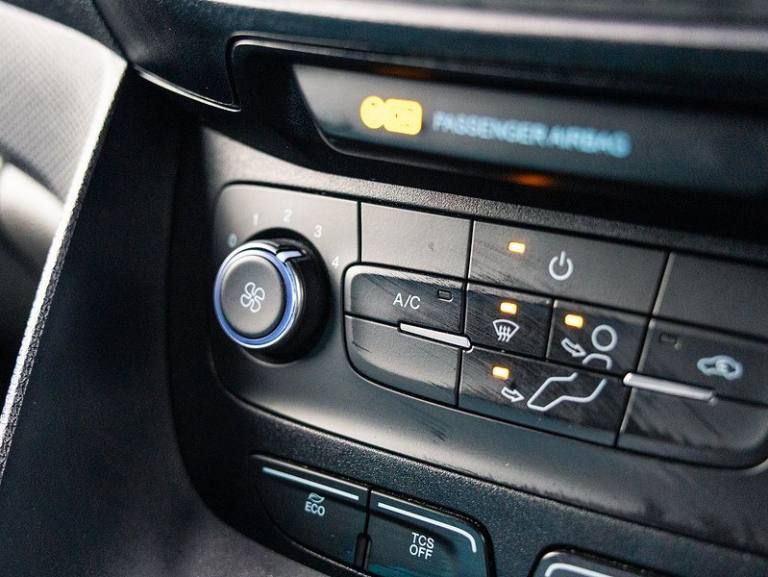 2023 Ford Transit Connect 220 EcoBlue Leader Panel Van Diesel Manual