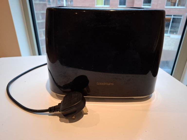 Goodmans 2-Slice Toaster
