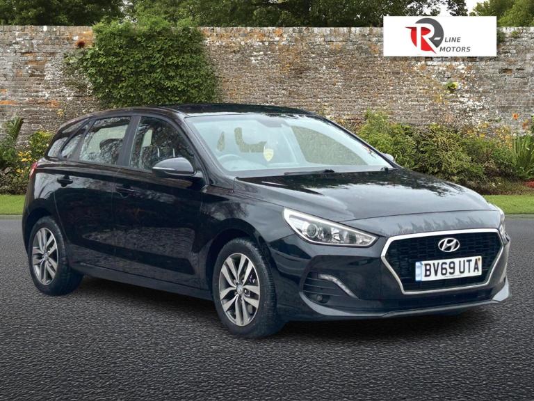 2019 Hyundai i30 1.6 CRDi Blue Drive SE Nav DCT Euro 6 (s/s) 5dr HATCHBACK Diesel Automatic