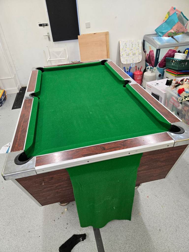 Standard 6x3 English Pool table.