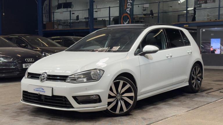 2017 Volkswagen Golf 2.0 TDI BlueMotion Tech R-Line Edition DSG Euro 6 (s/s) 5dr HATCHBACK Diesel...