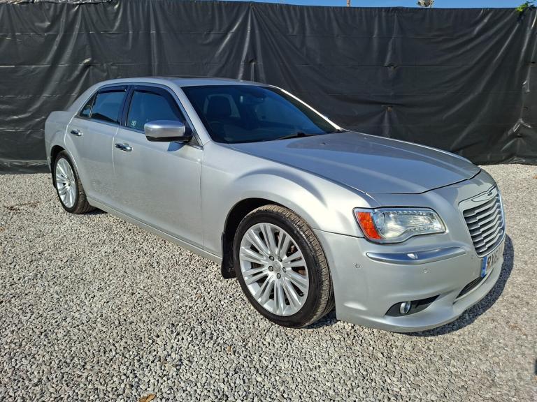 2013 Chrysler 300C 3.0 CRD V6 Executive Saloon 4dr Diesel Auto Euro 5 (236 bhp)
