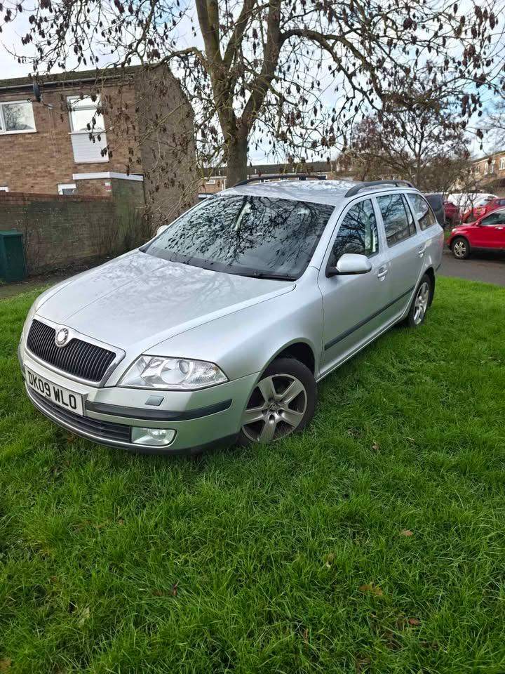Skoda, OCTAVIA, Estate, 2009, Manual, 1896 (cc), 5 doors