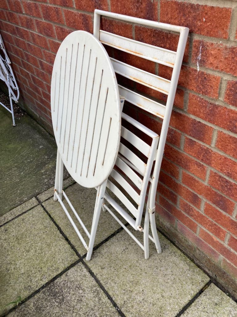 Metal Folding Garden Bistro Table & Chair