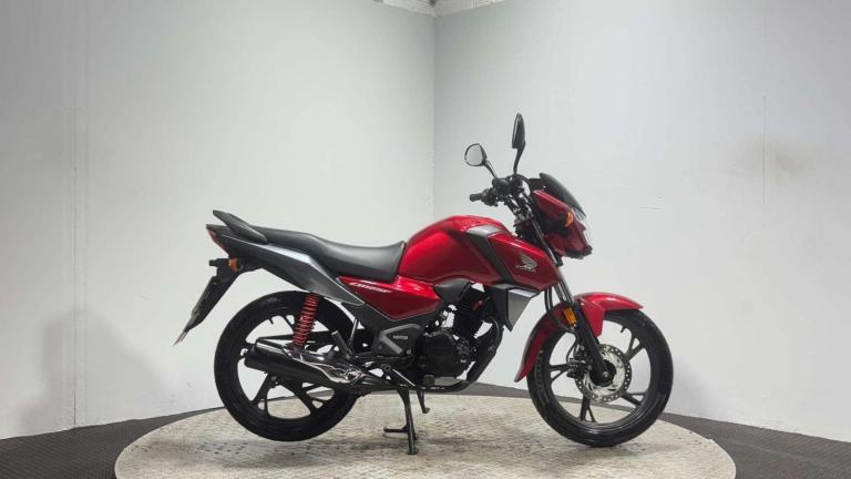 Honda CB 2022 ONLY 8K LONG MOT SERVICED COMMUTER LEARNER BIKE CBF125 125CC