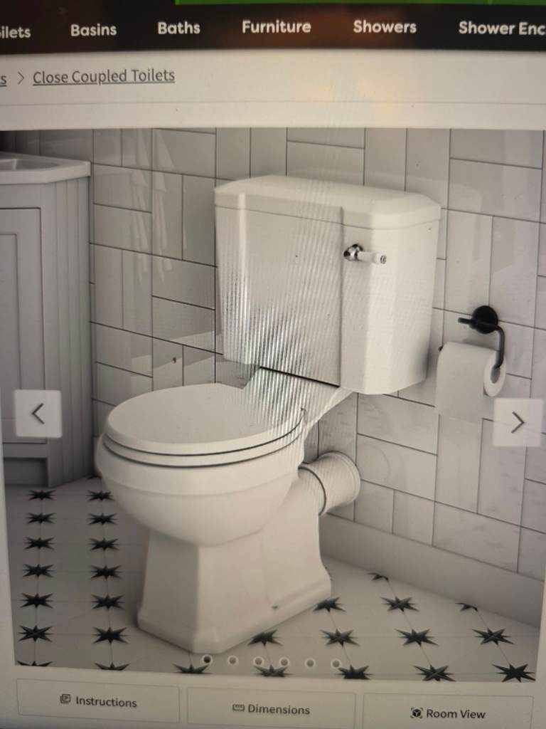 Chatsworth close coupled traditional toilet with soft close seat - classic ceramic WC