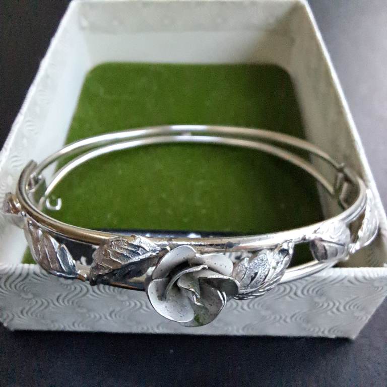 **REDUCED**Vintage Art Pewter Silver Bracelet 