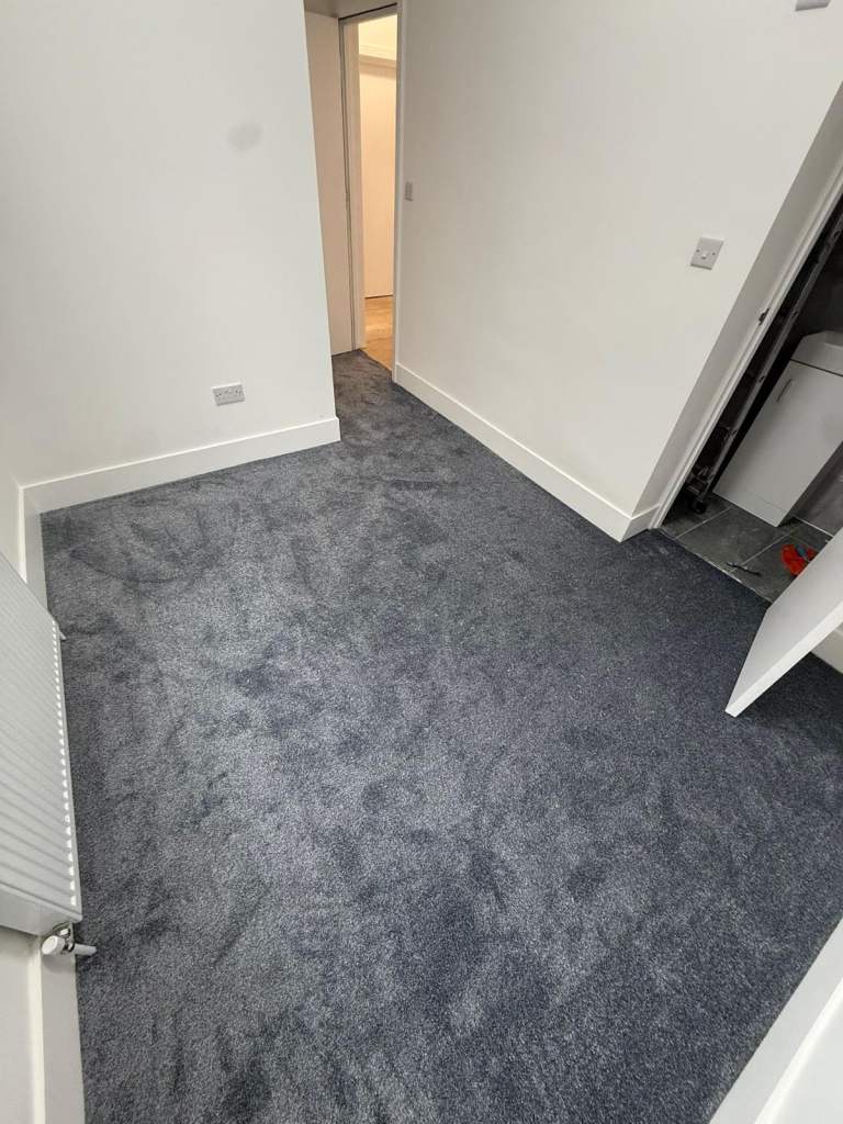 270 7 bed Whitchurch land Stanmore edgeware Ha86qx