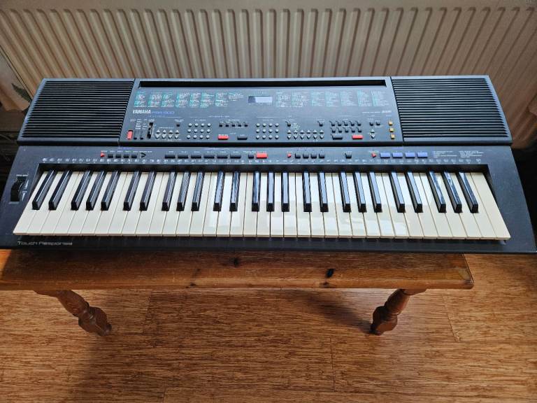 Yamaha PSR500 Keyboard