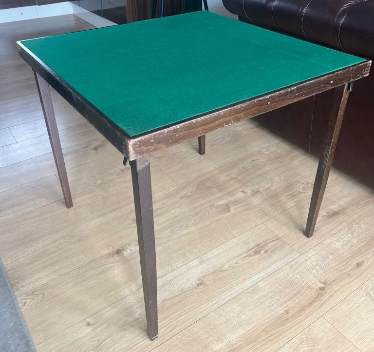 Vintage Vono folding card / puzzle table. 76 x 76cm . H 67cm. Felt coveted top.