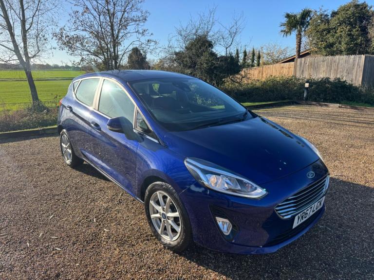 2017 Ford Fiesta 1.0T EcoBoost Zetec Euro 6 (s/s) 5dr HATCHBACK Petrol Manual