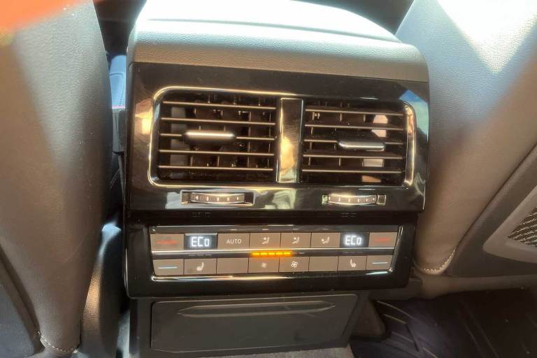 2023 Volkswagen Touareg 3.0 V6 TDI 4Motion Black Edition 5dr Tip Auto SUV Diesel Automatic