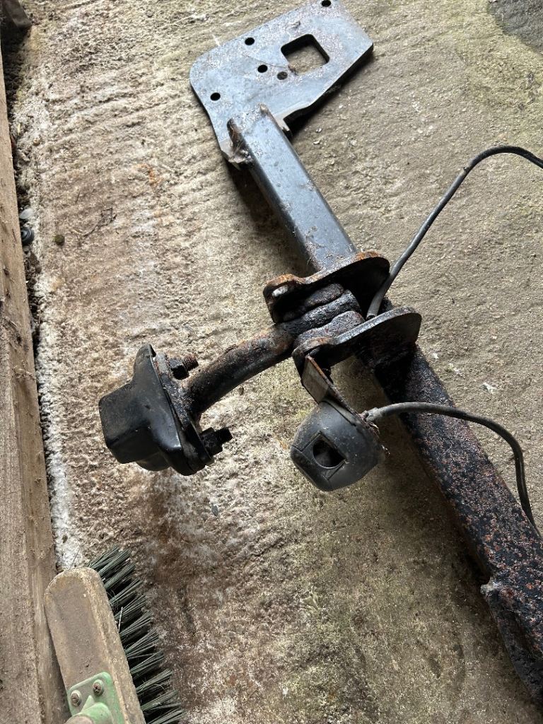 Towbar