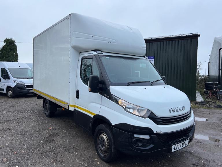 2017 Iveco Daily 2.3 LUTON VAN WITH TAIL LIFT MERCEDES SPRINTER FORD TRANSIT Luton Diesel Manual
