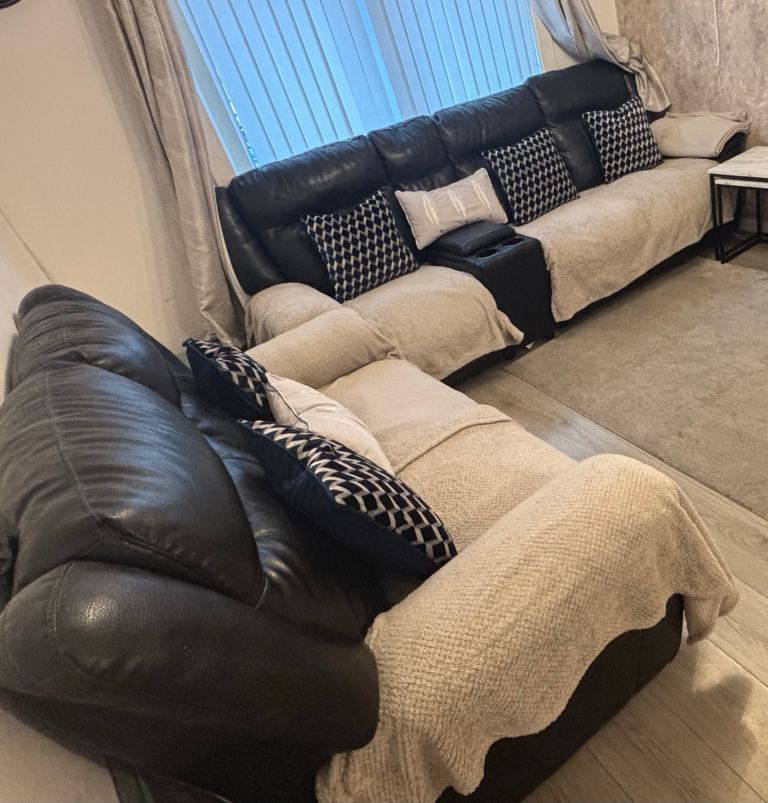 FREE ~ Black Leather Sofa Set ~ 2 and 3 seater sofas (adjustable seats) and a swivel/twister seat 