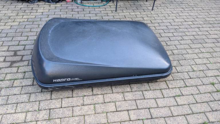 Hapro Road 422 roof box