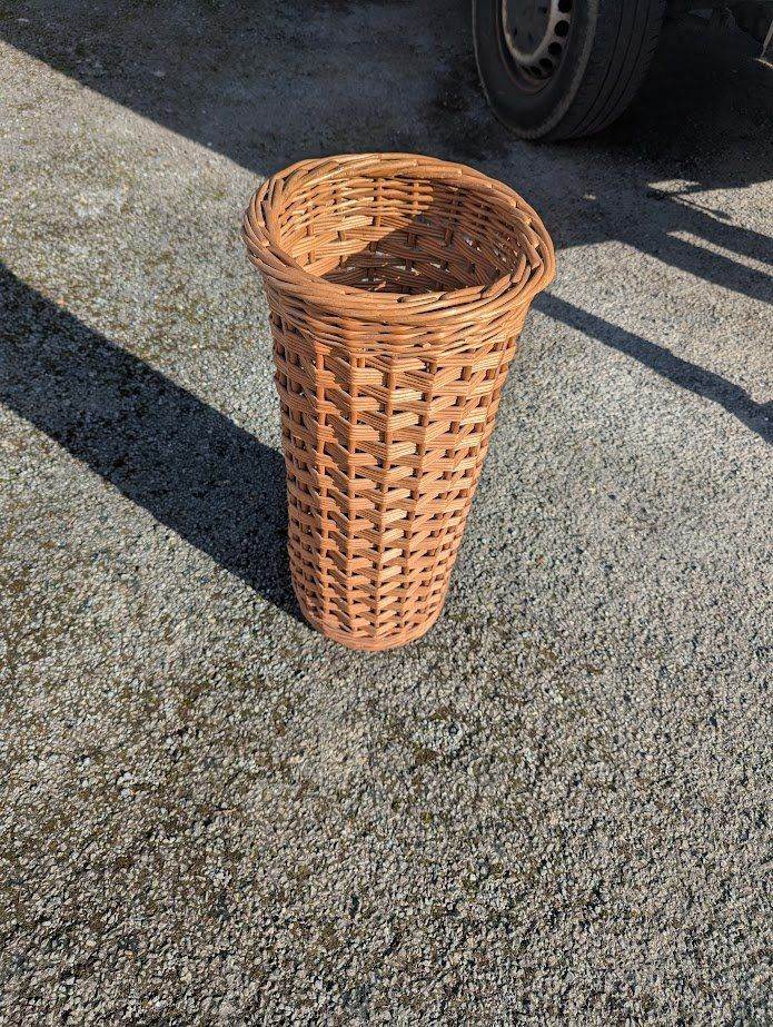  Wicker Umbrella Stand