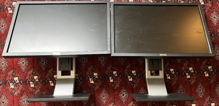 Pair of Dell P1911b 19” Monitors – Working – No Cables – £25 for Both