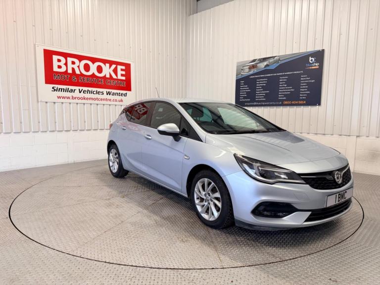2020 Vauxhall Astra 1.5 Turbo D 105 SE 5dr HATCHBACK DIESEL Manual