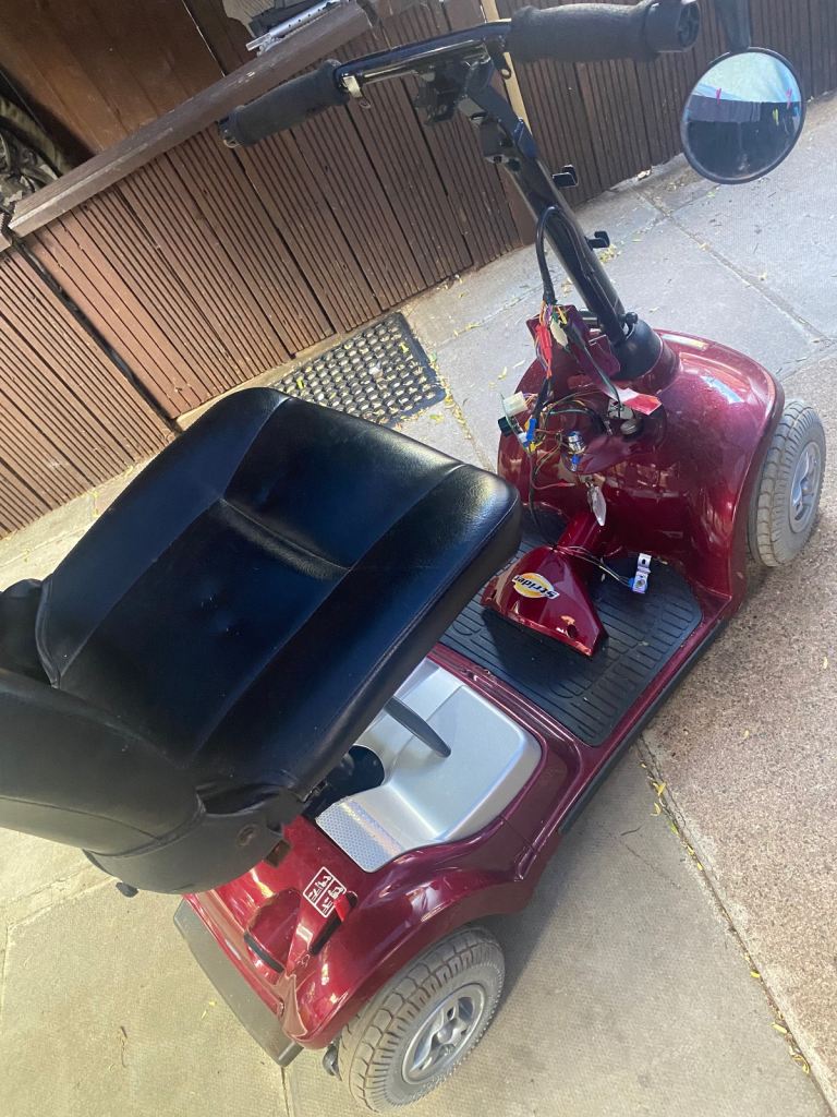 STRIDER Mobility scooter BREAKING for spares 