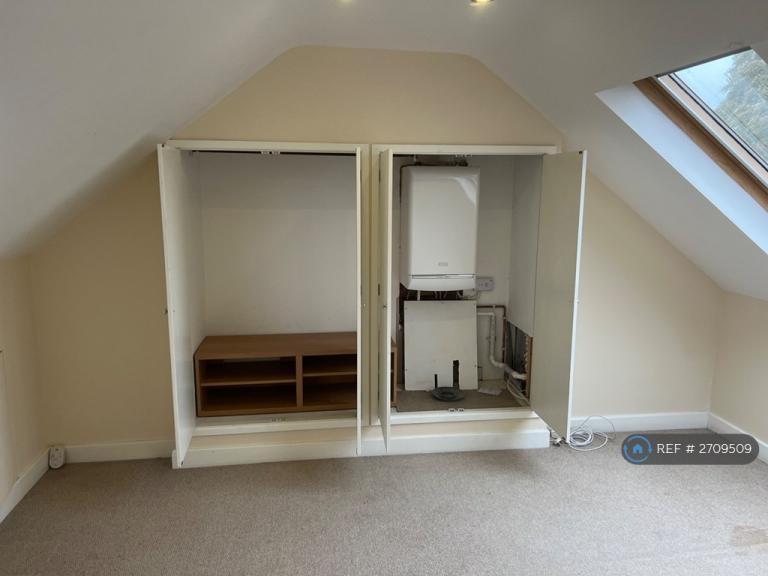 1 bedroom in Park Road, Northville, Bristol, BS7 (#2709509)