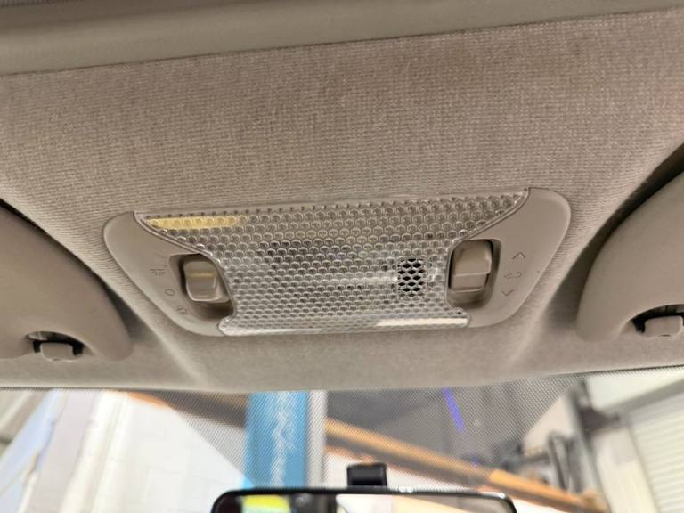 2016 Citroen C1 1.0 VTi Feel 5dr HATCHBACK PETROL Manual