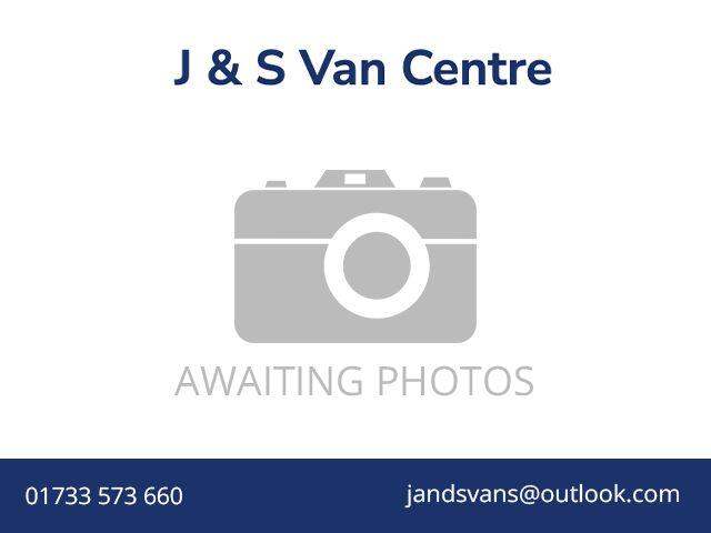 2019 Peugeot Boxer 2.0 BlueHDi 335 Built for Business Luton 3dr Diesel Manual L4 Euro 6 (160 p CH...