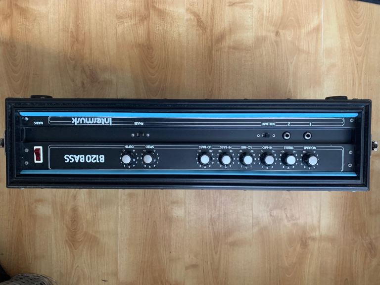 Intermusic bass amplifier 