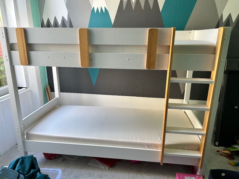 Noa and Nani Una Bunk Bed White and Pine 