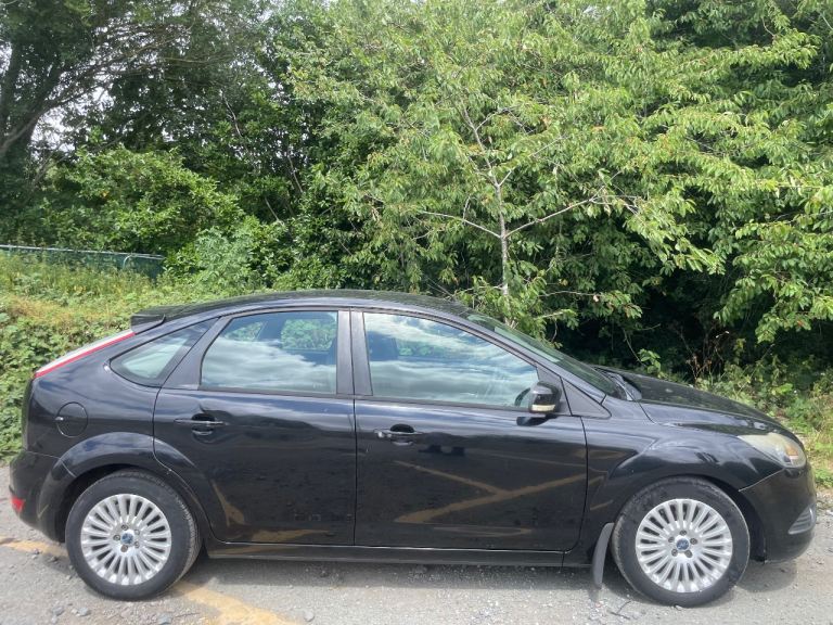 FORD FOCUS 1.6 TITANIUM 11 REG BLACK 5 DOOR MOT NOVEMBER 7TH 2026 LOW INSURANCE 40+MPG