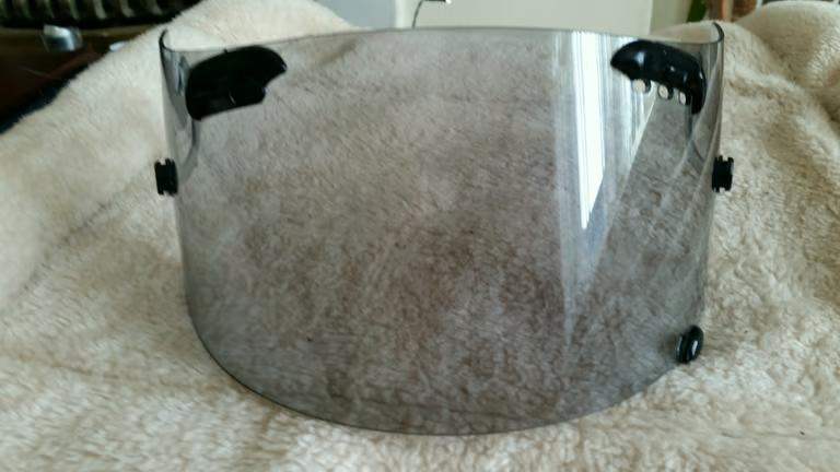 Motorcycle helmet visor