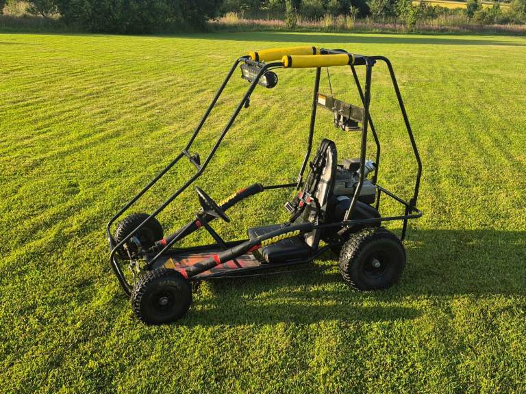 Manco off-road Go-kart - Petrol powered