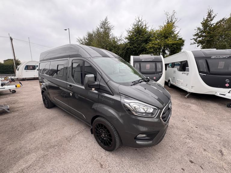 FORD CUSTOM TWISTED PERFORMANCE CAMPER VAN