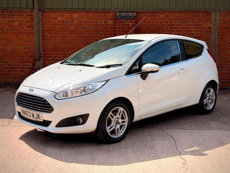 FORD FIESTA 1.25 Zetec Euro 5 3dr 2014