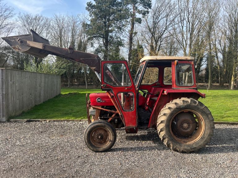 Massey Ferguson 135