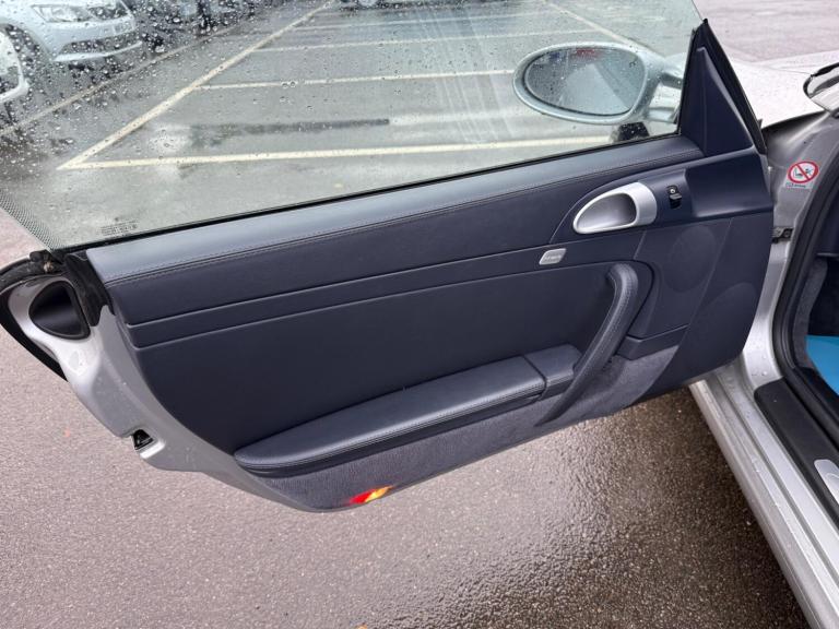 2005 Porsche 911 2dr COUPE PETROL Automatic