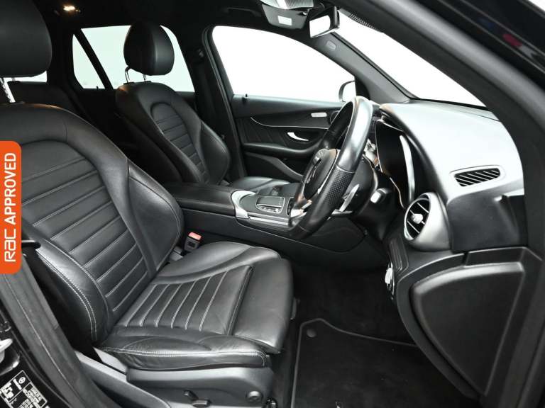 2020 Mercedes-Benz GLC 2.0 GLC300d AMG Line (Premium) SUV 5dr Diesel G-Tronic+ 4MATIC Euro 6 (s/s...