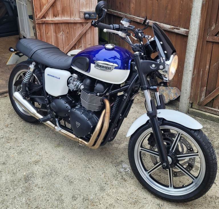 Triumph, BONNEVILLE, 2015, 865 (cc)