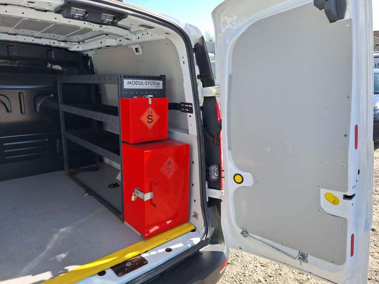 FORD TRANSIT CONNECT 1.5 220 EcoBlue White Manual Diesel 2019