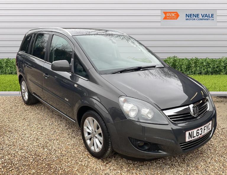 2013 Vauxhall Zafira 1.6 16V Design Euro 5 5dr (SNav) MPV Petrol Manual
