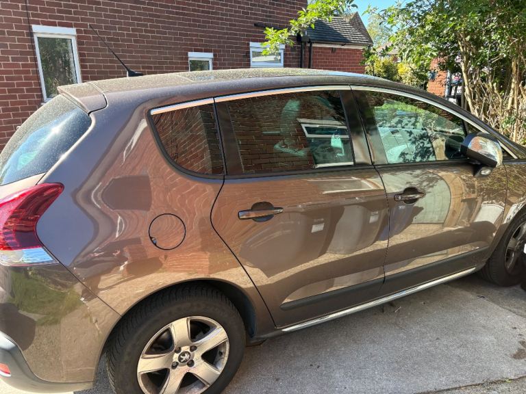 Peugeot, 3008, Hatchback, 2014, Manual, 1560 (cc), 5 doors