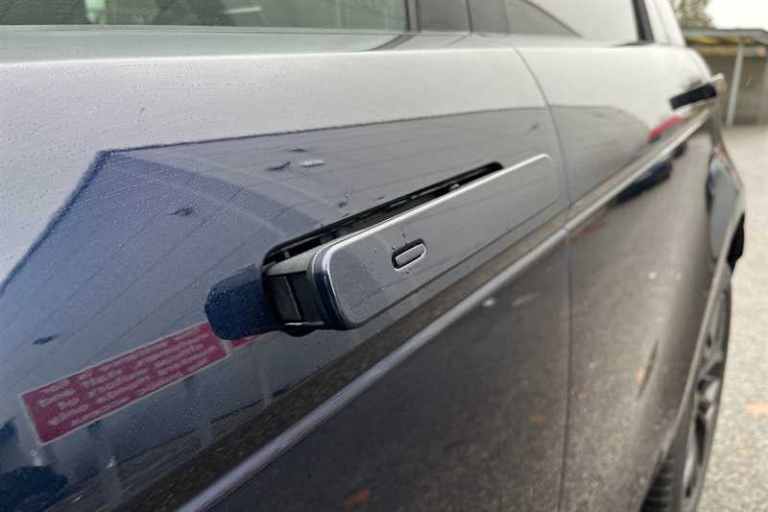 2021 Land Rover Range Rover Evoque 2.0 P250 R-DYNAMIC HSE 5DR AUTO 4x4 Petrol Automatic